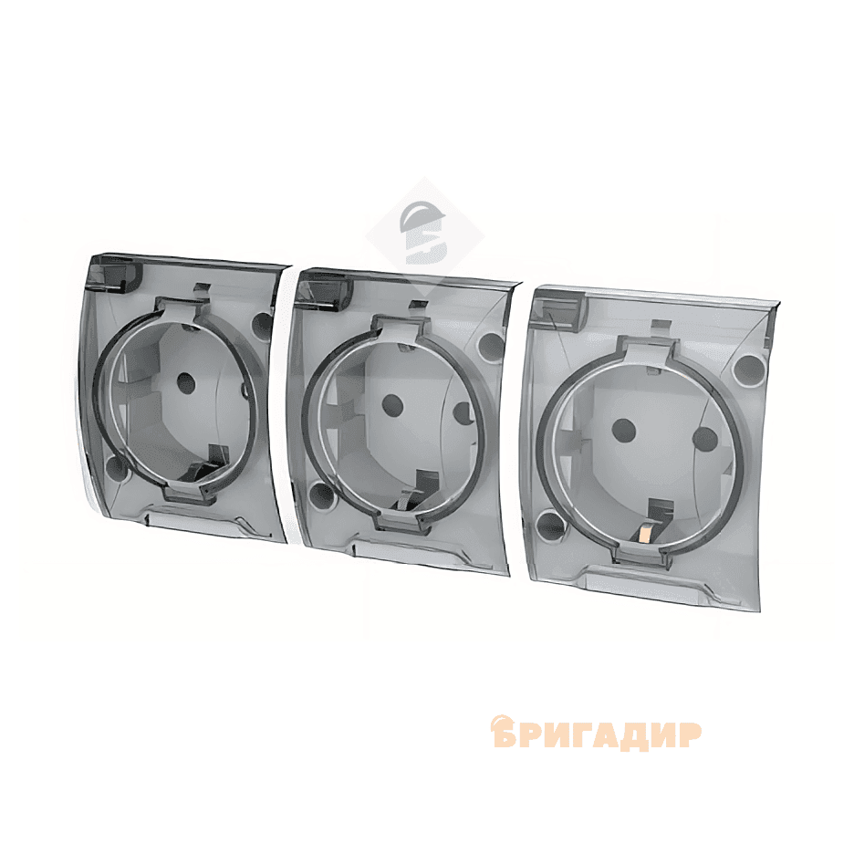 Розетка зовнішня 3-а з/з з кришкою біла IP54 BERTA