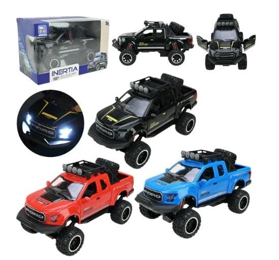 Машина  арт. D700-01B (84шт)  батар світло,звук,3кольора, короб. 20,7*9,5*13см