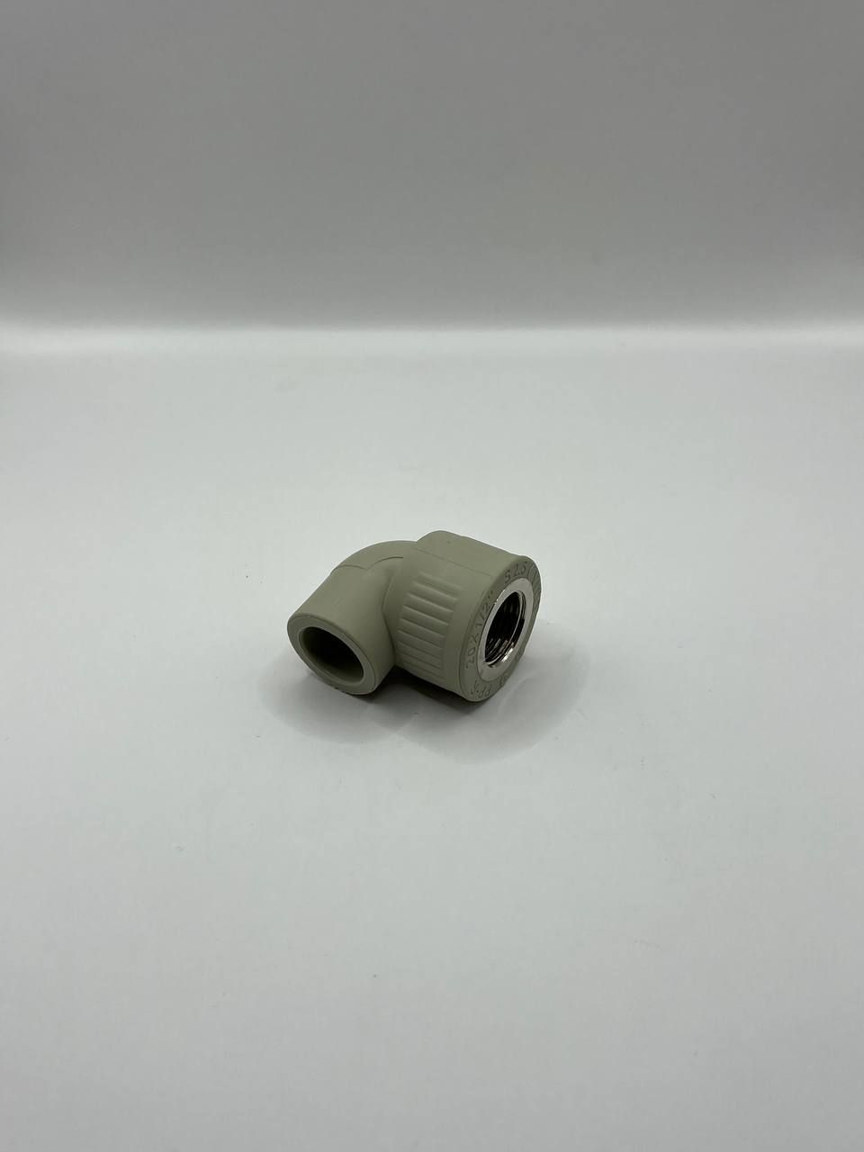 Кутник VITOPlast d20х1/2